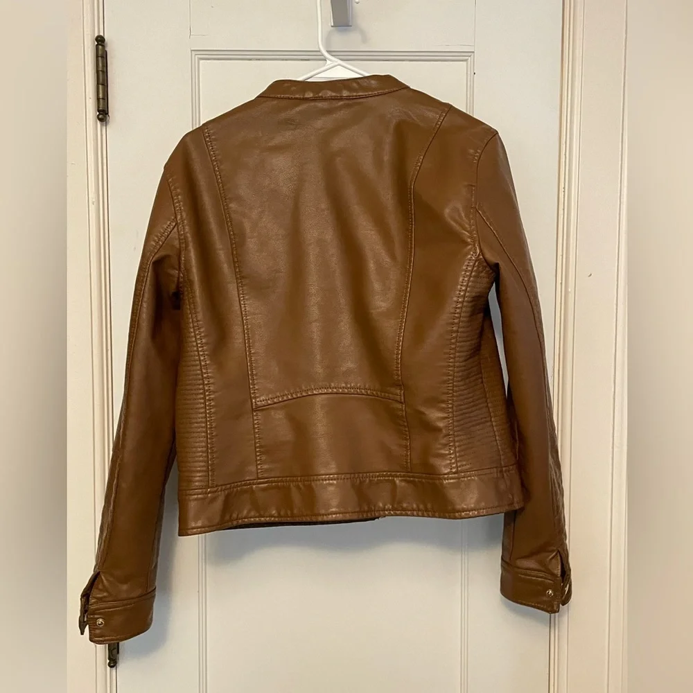Faux leather jacket - Picture 2 of 5